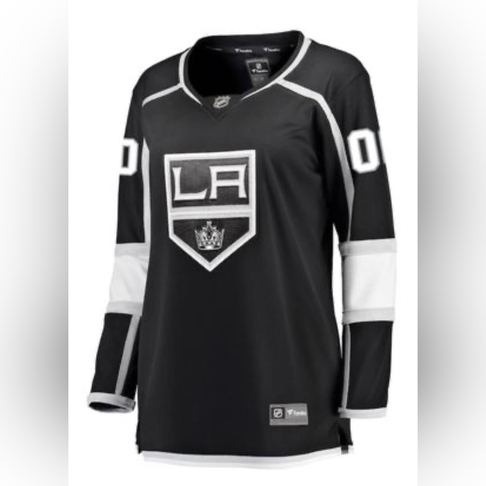 NWOT Los Angeles LA Kings Hockey Jersey with FREE Hat included. Blank Back.
